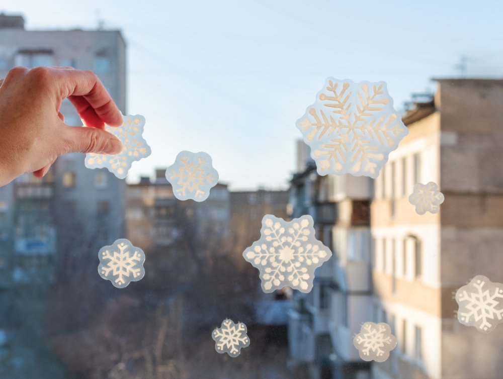 Photo de la dernière actualité - Faites briller vos carreaux avant de poser vos décorations de Noel !