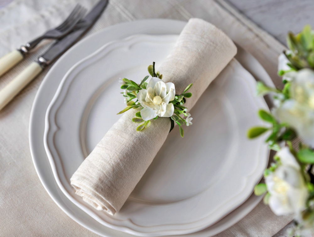 Photo de la dernière actualité - Comment retrouver une table impeccable après une fête ?