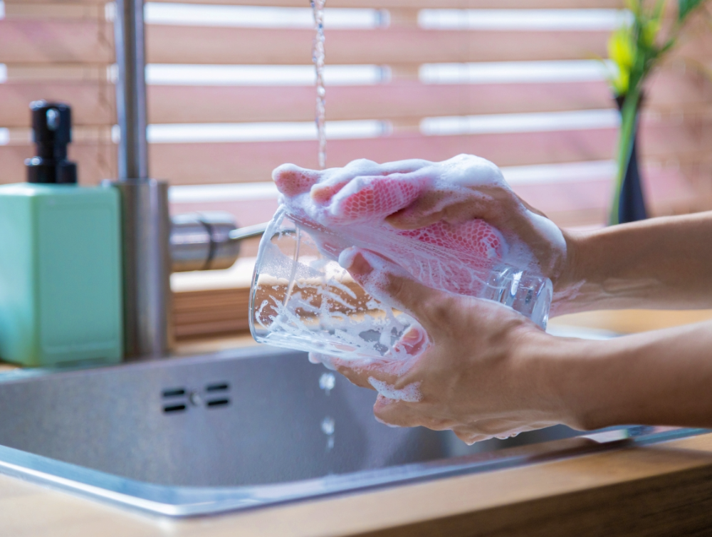 Photo de la dernière actualité - Un nettoyage aussi efficace qu’éclatant du verre !