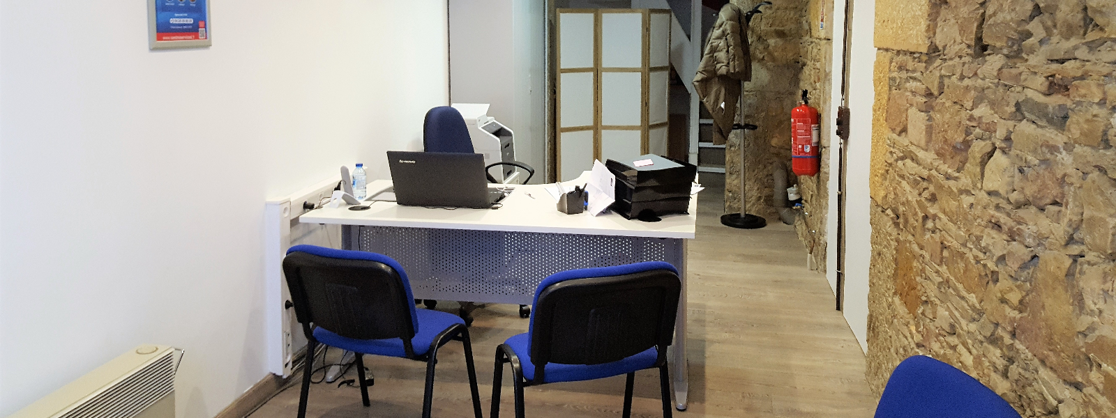 photo intérieure de l'agence de Lyon 3/6