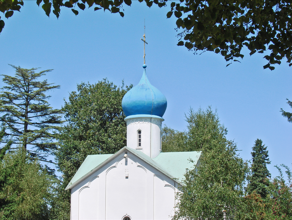 Prendre le temps de découvrir l’église russe avec nos services à domicile à Sainte-Geneviève-des-Bois