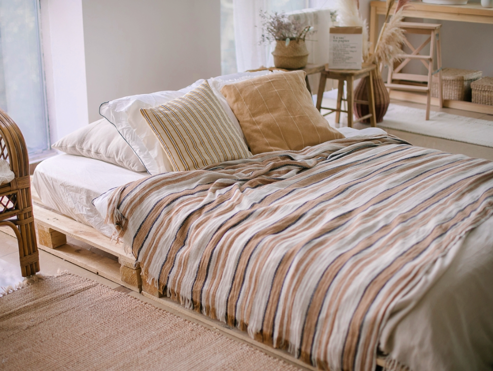 prendre soin de son linge de lit avec une femme de ménage à Boulogne-Billancourt