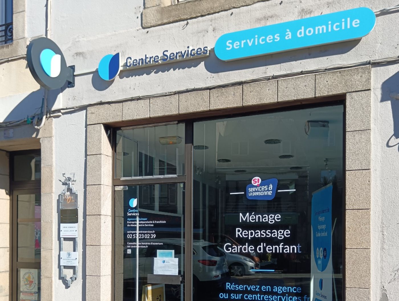 Devanture de l'agence