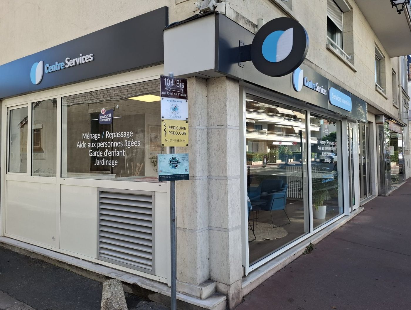 Devanture de l'agence